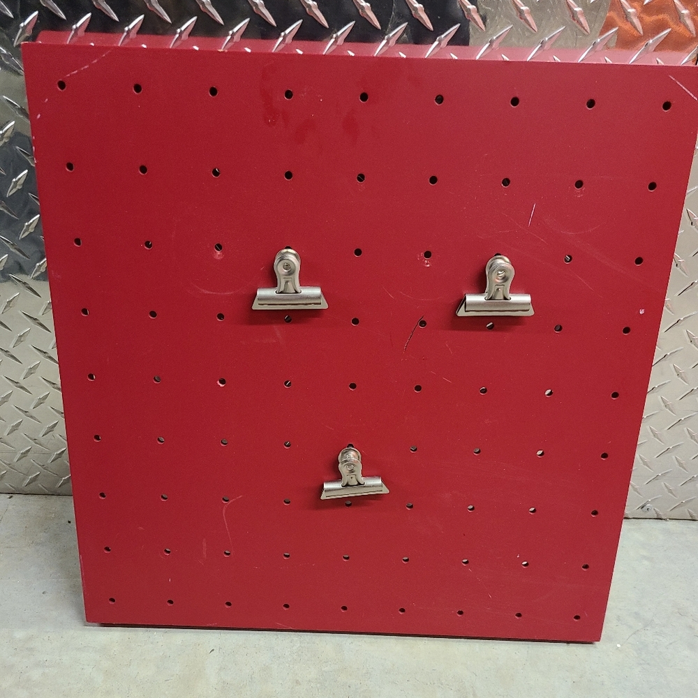 Square pegboard bulletin board, red with 3 clips